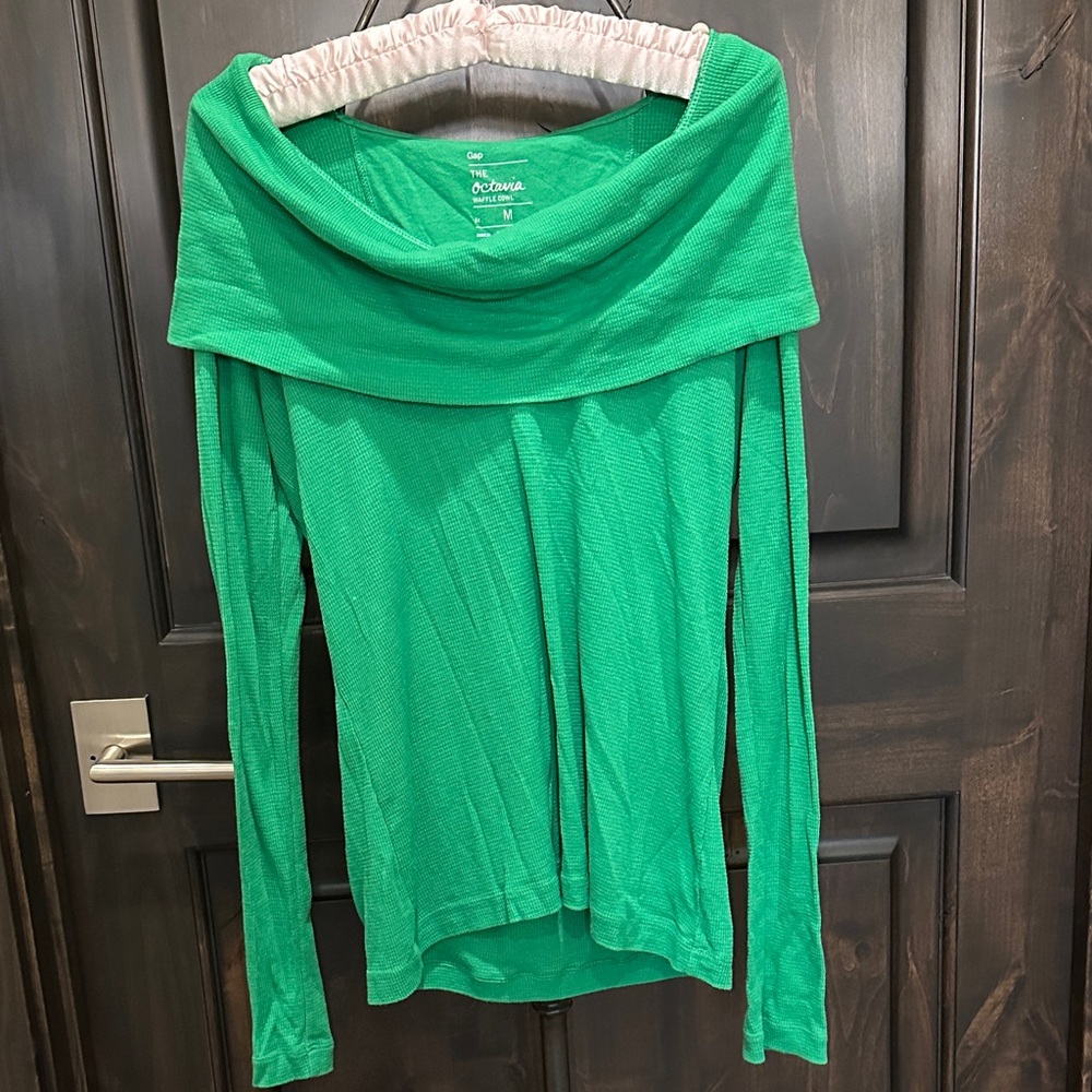 GAP Green Long Sleeve Top